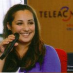 Anouk tijdens haar verhaal voor SchoolTV