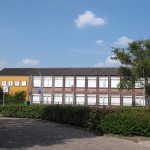 Het huidig brugklasgebouw