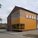 Het huidig brugklasgebouw