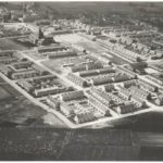 1960: De wijk rond de Regina Nostra ULO nadert haar voltooiing