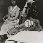 Scène met Flavia Manders
